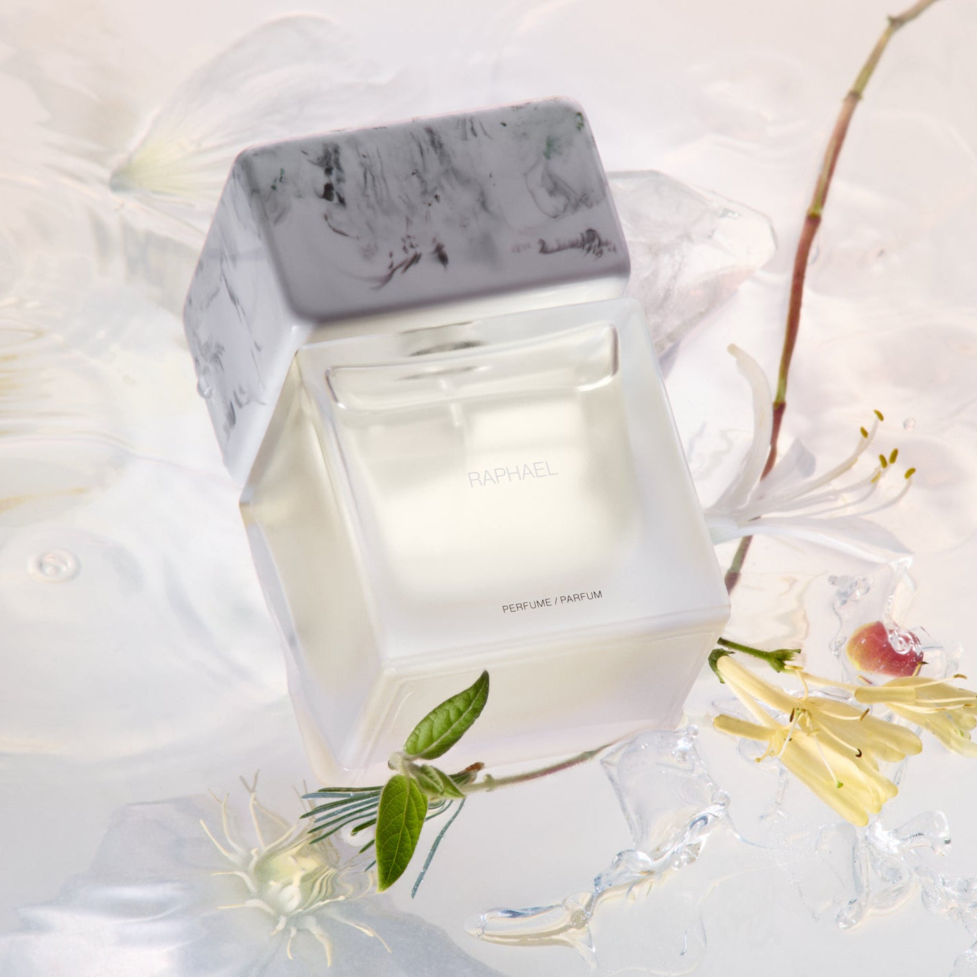 Raphael Parfum, Sora Dora, Collection Irreel