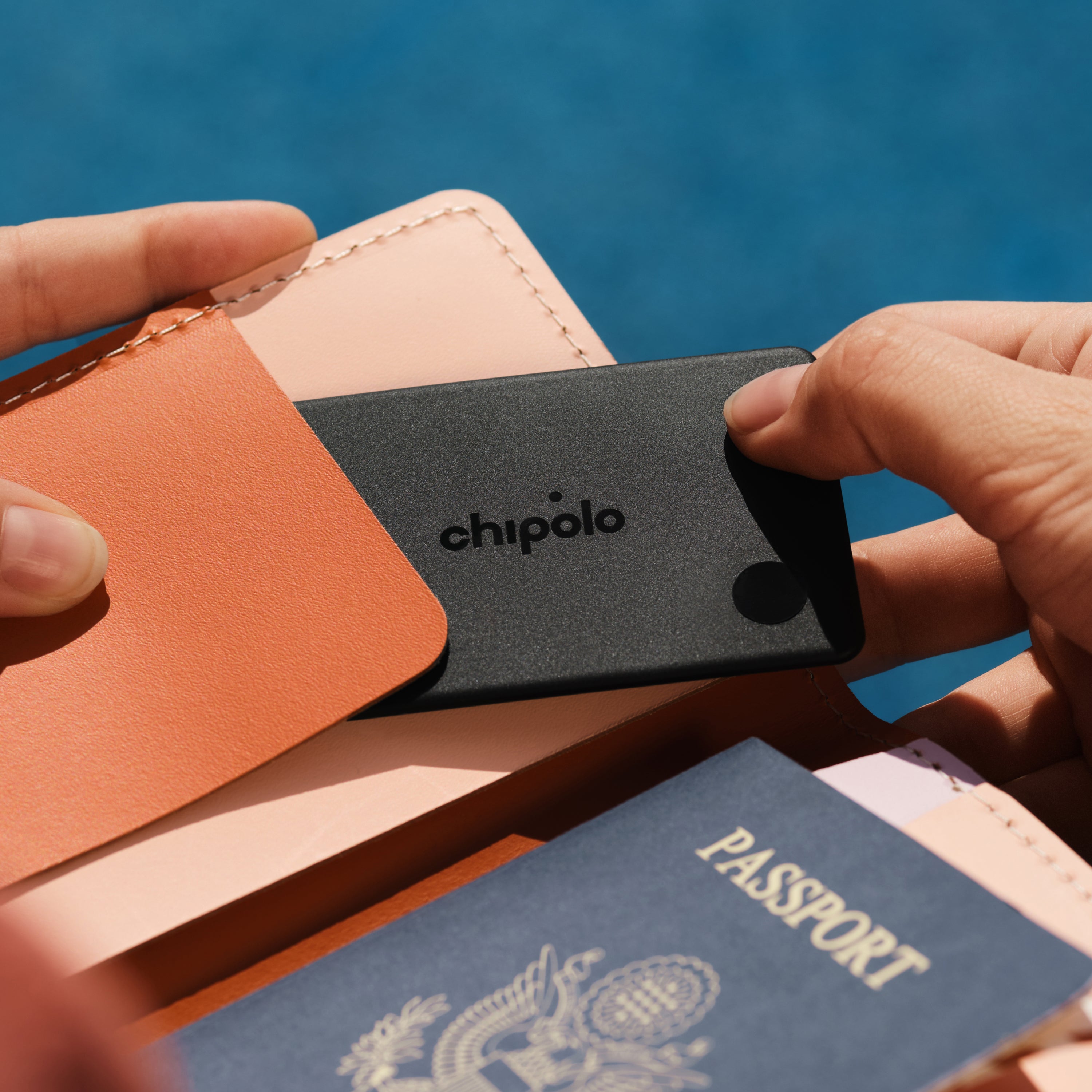 Chipolo CARD Tracking Tag for Apple and Android