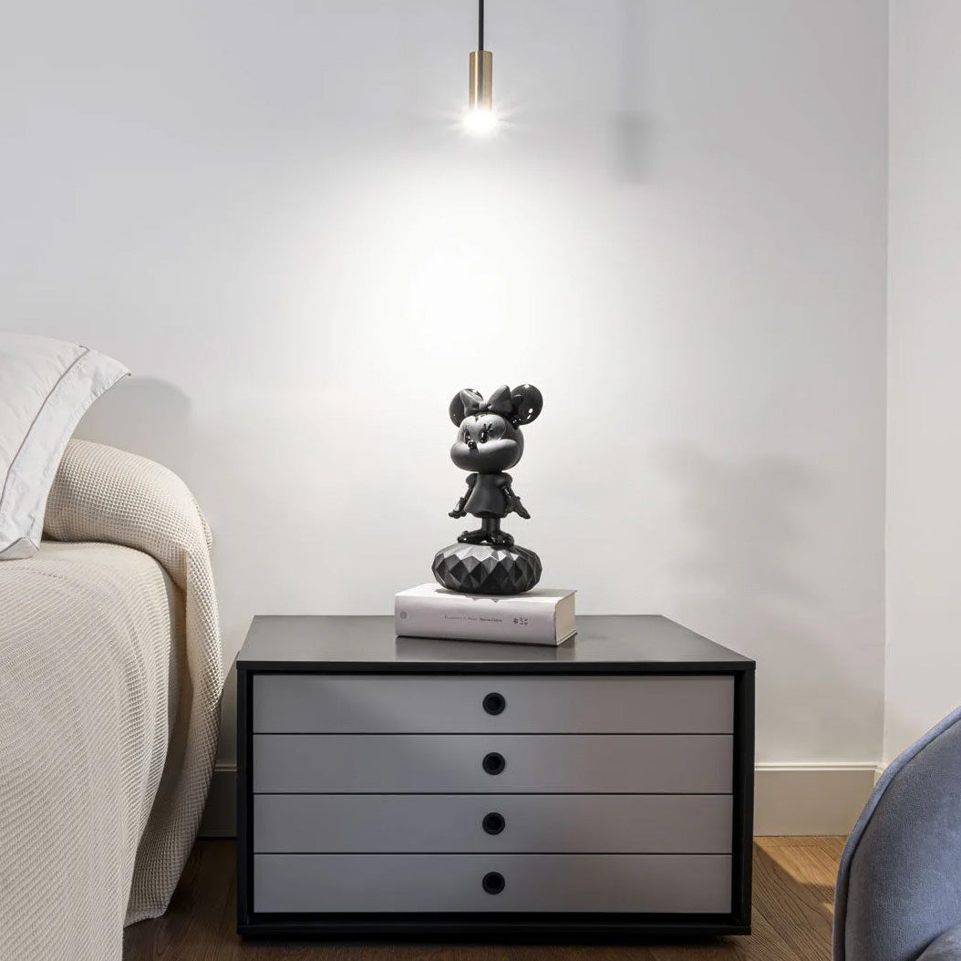 Lladró Statue Minnie in black