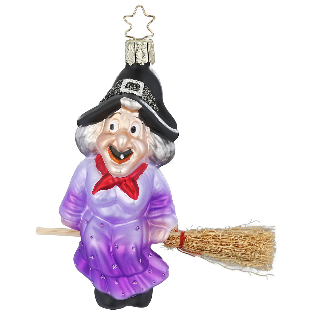 Inge Glas Christbaumschmuck Hexe mit Spitzhut und lila Kleid auf Reisigbesen, 11 cm