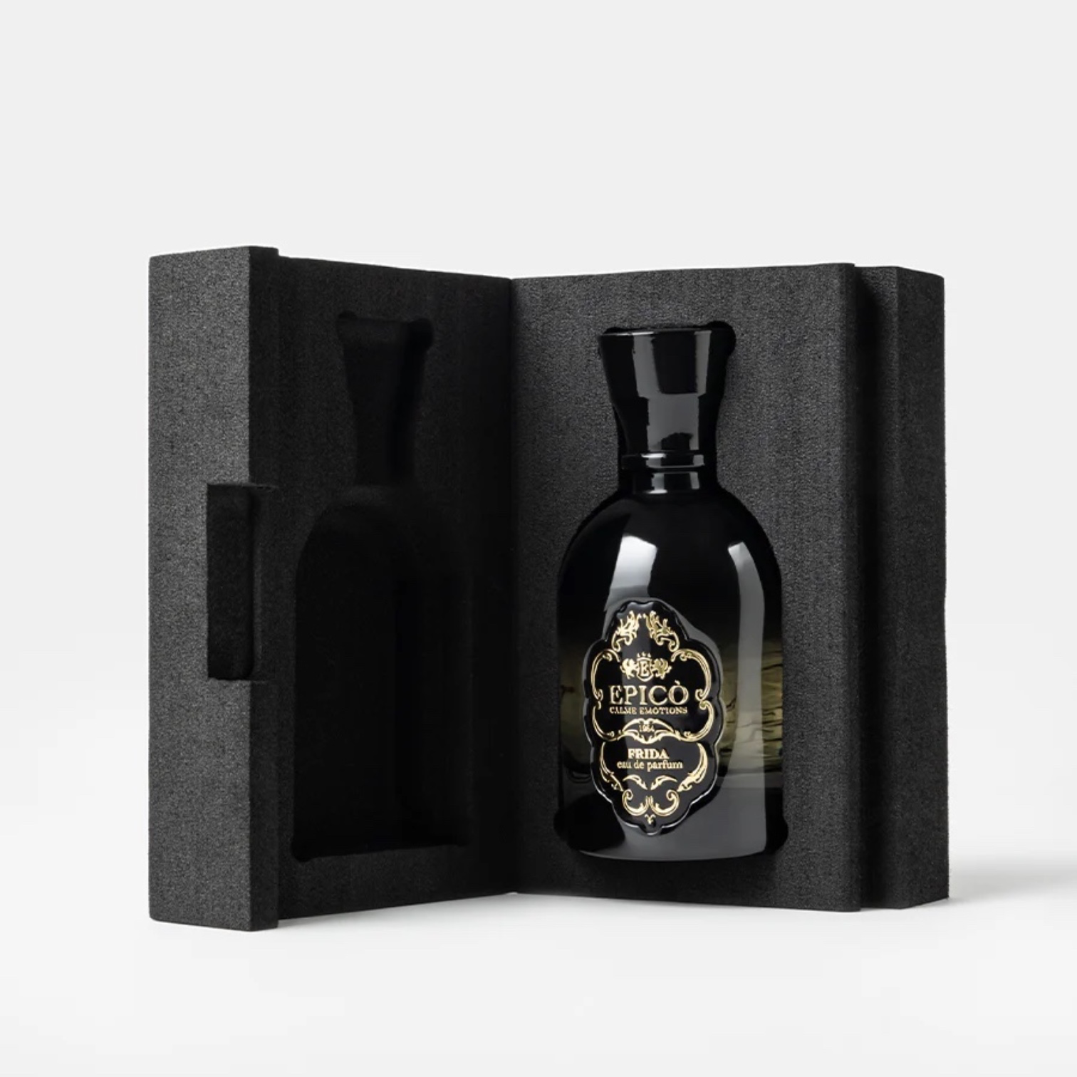 Frida, Epico Parfum