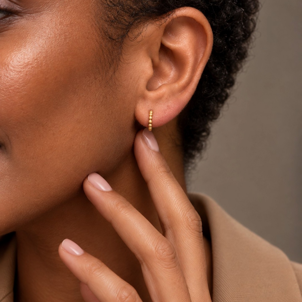 Hoop Earring Join, 18kt Fairmined Yellow Gold matt
