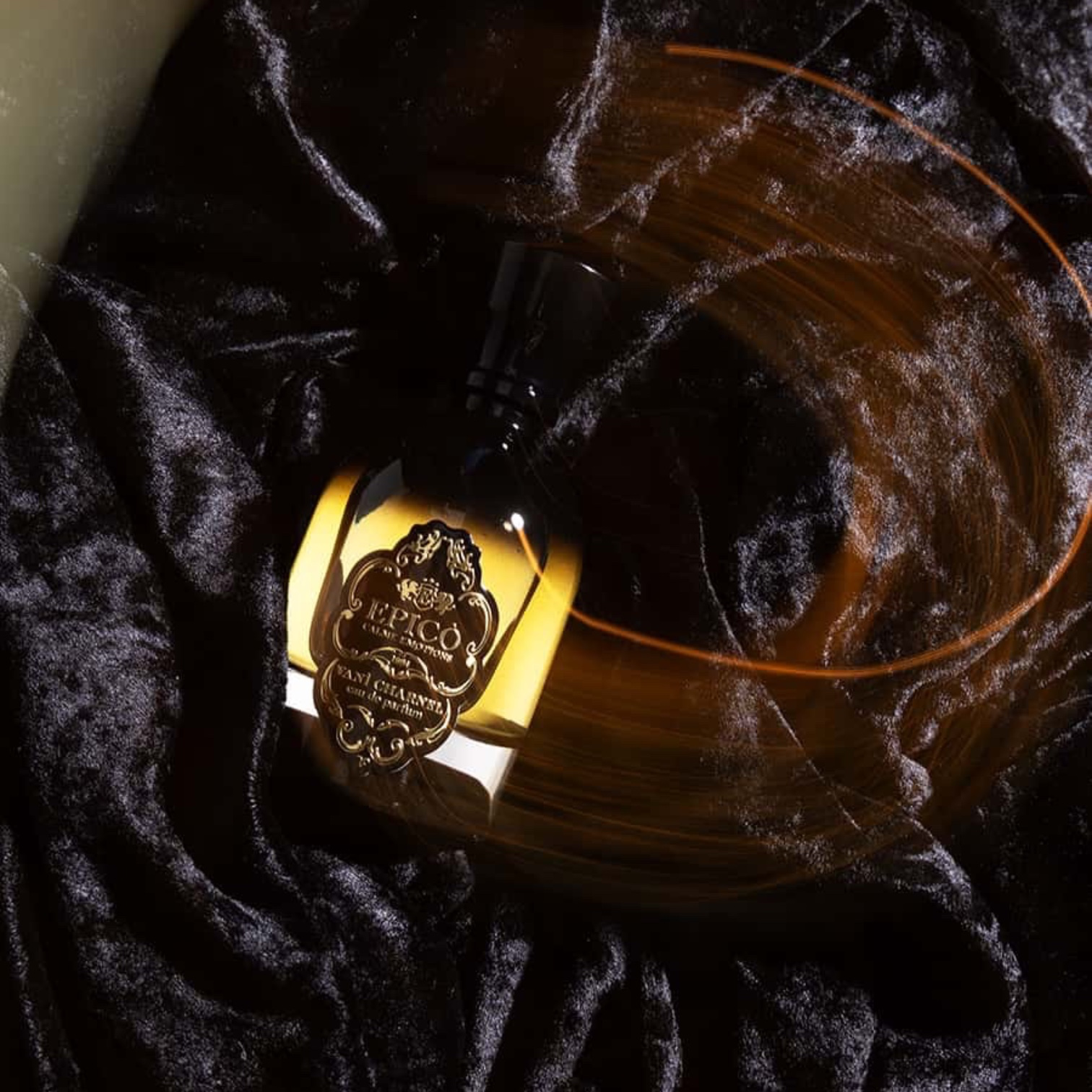 Vani' Charnel, Epic Perfume