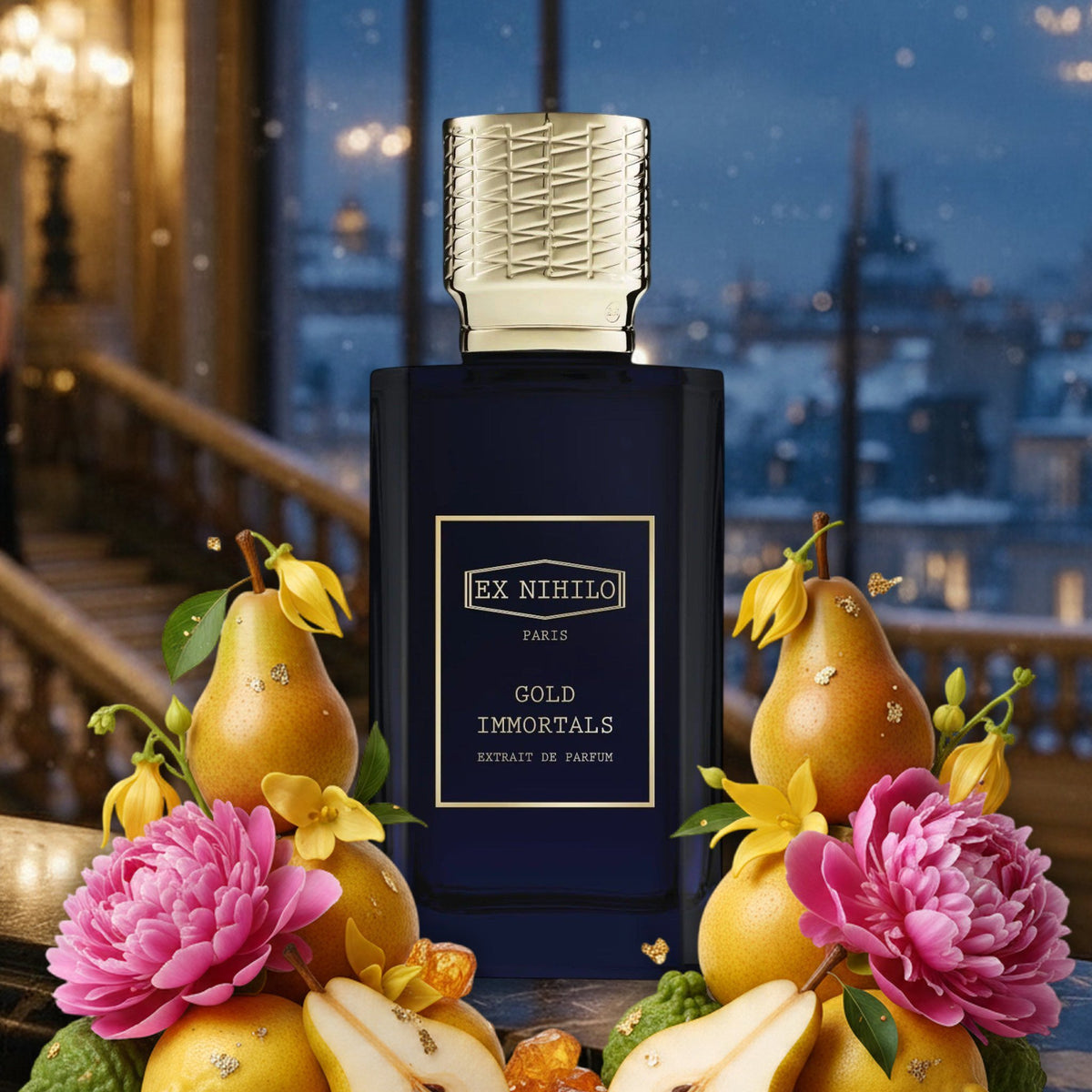 Gold Immortals Extrait von Ex Nihilo im goldenen Pariser Opernfoyer in einer Winternacht, mit Birnen, Pfingstrosen und Amber