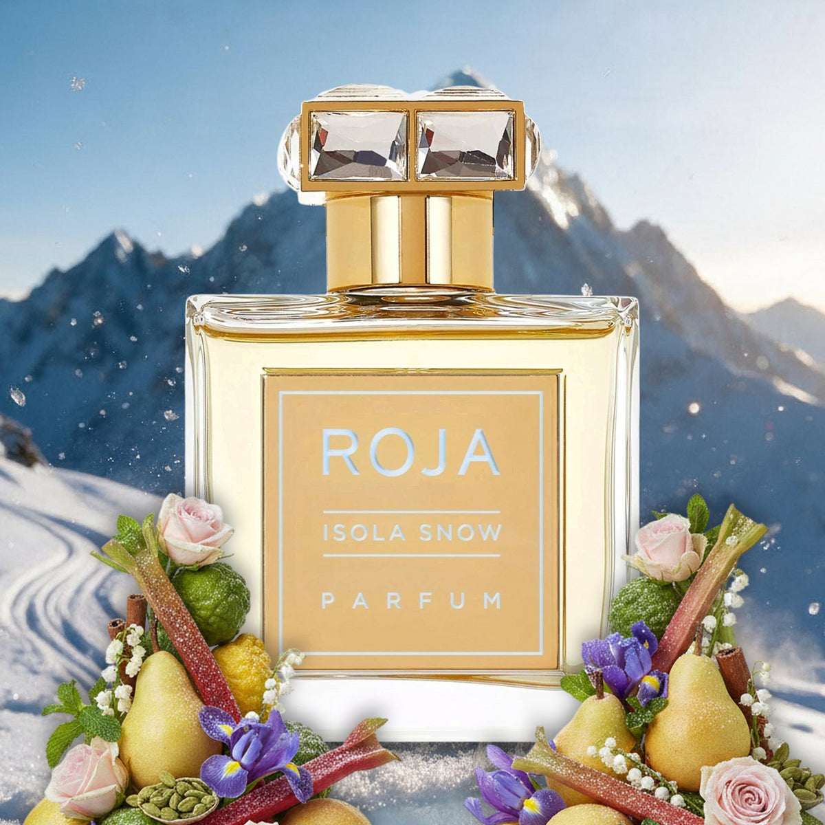 Isola Snow von Roja vor verschneiten Alpengipfeln mit Eiskristallen im Winter, mit Birnen, Bergamotte, Iris und Rosen