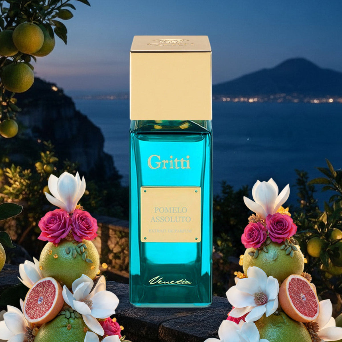 Pomelo Assoluto von Gritti im Zitrushain über dem Golf von Neapel zur blauen Stunde mit Pomelo, Grapefruit und Magnolie